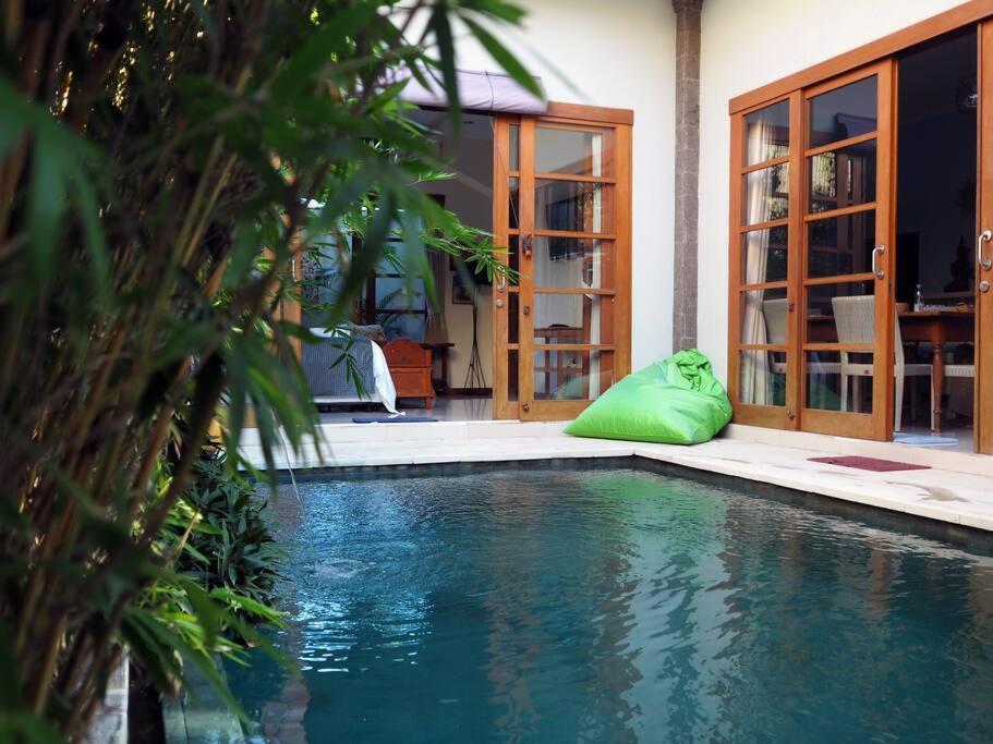 Sonti Villa Seminyak Exterior foto